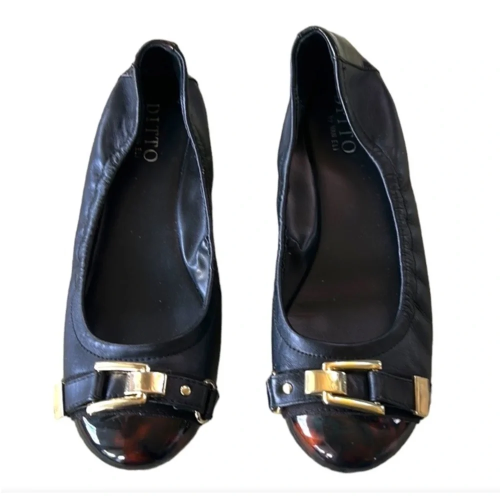 Ditto by Van Eli tortoise flats